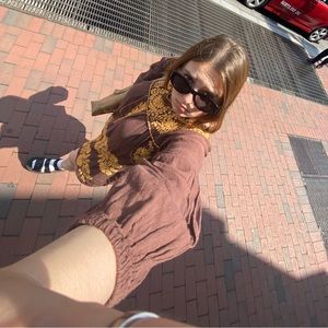 Meet your Posher, Davis